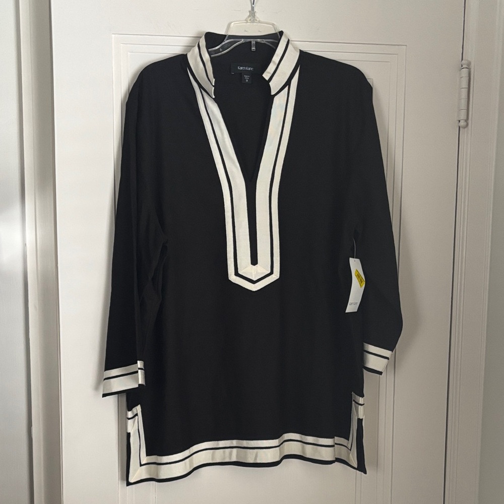 Karen Kane Black and White Tunic Top